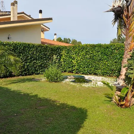 Giardini Di Marzo فندق مبيت وإفطار 2*