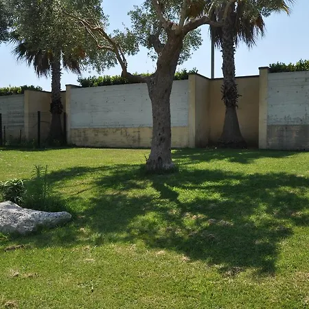 Giardini Di Marzo 2*