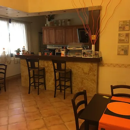 Giardini Di Marzo 4*