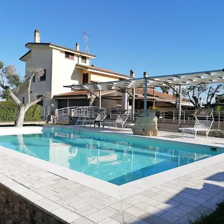 Giardini Di Marzo ليتشي