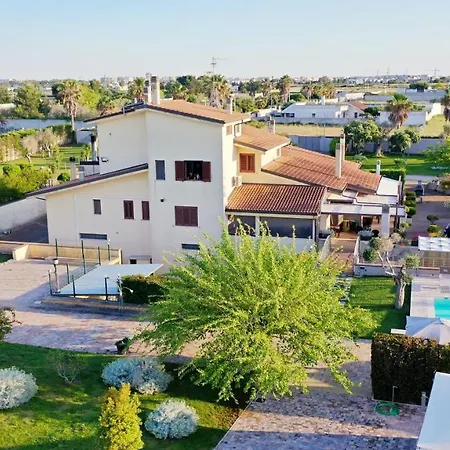 Giardini Di Marzo 2*