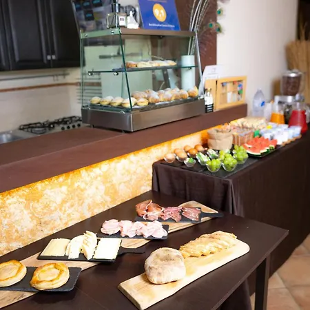 Giardini Di Marzo 4*