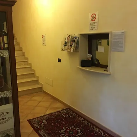 Alojamento de Acomodação e Pequeno-almoço Giardini Di Marzo