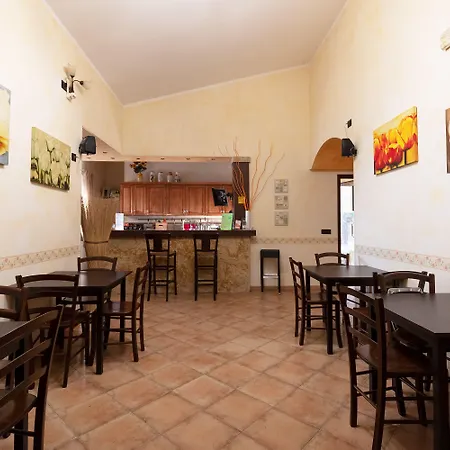 Giardini Di Marzo Alojamento de Acomodação e Pequeno-almoço 4*