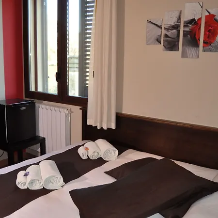 Bed & Breakfast Giardini Di Marzo