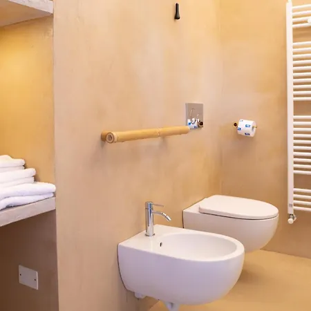 Bed & Breakfast Giardini Di Marzo 4*