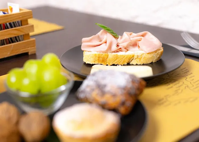 Bed & Breakfast Giardini Di Marzo 4*