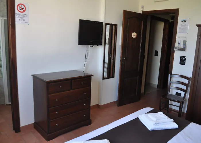 Bed & Breakfast Giardini Di Marzo